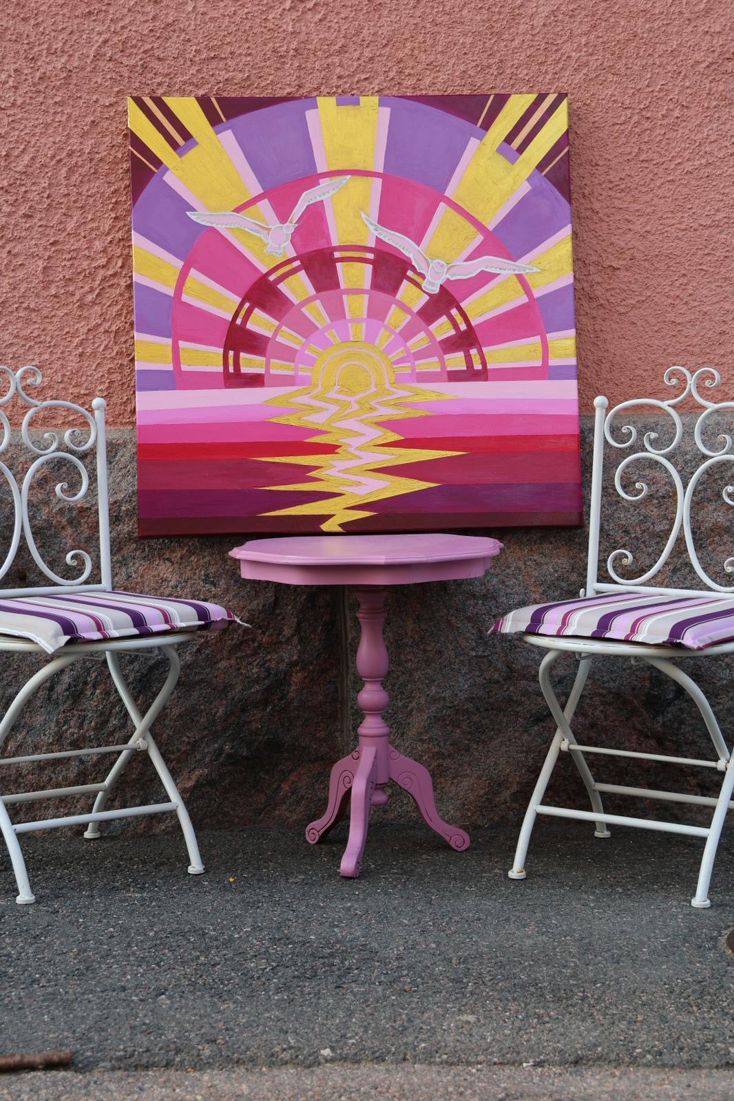 All Sunrises With You, Art Deco style